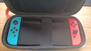 Funda rígida Nintendo Switch - Edición DeluxeElite