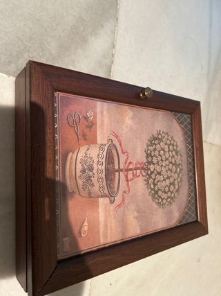 Caja llaves madera marrón