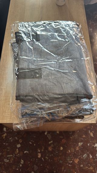 Nevera portátil gris