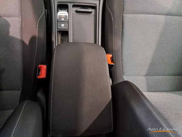 VOLKSWAGEN GOLF VARIANT 1.6 TDI BUSINESS 110 CV