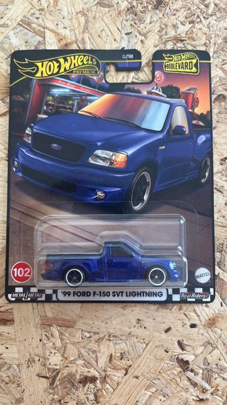 Hot Wheels '99 Ford F-150 SVT Lightning