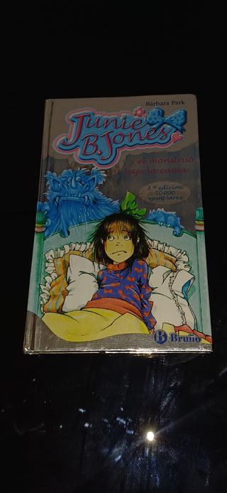 Junie B. Jones y el monstruo bajo la cama