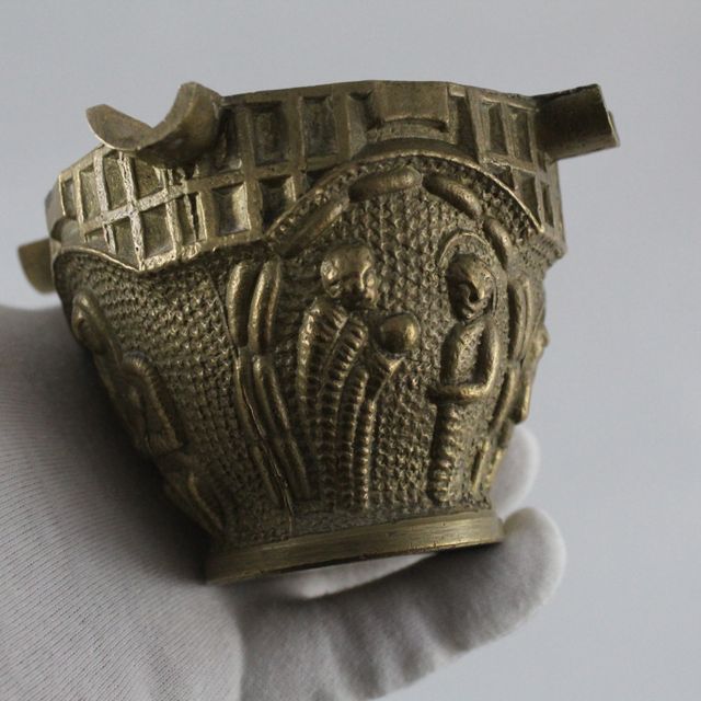 Cenicero antiguo bronce Tipo Mortero c.1960s