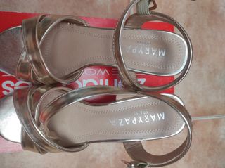 Sandalias Marypaz doradas