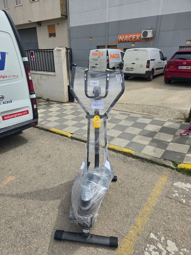 Bicicleta elíptica casi NUEVA.
