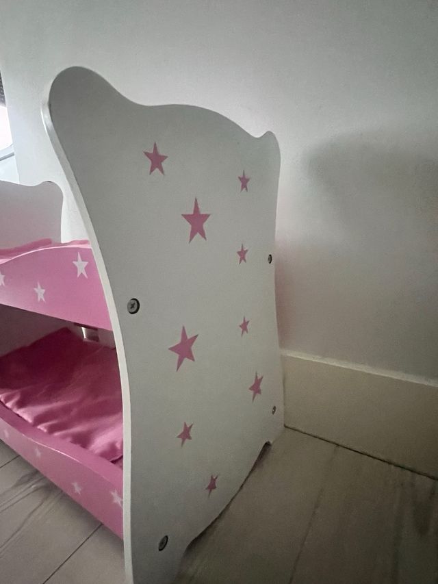 Litera cama muñecas