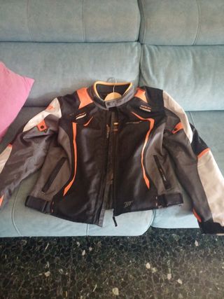 Chaqueta moto deportiva