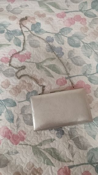 Bolso de fiesta plateado en OFERTA 