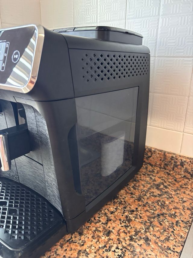 Cafetera superautomática Philips 2200 CON Garantía