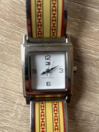Reloj Tommy Hilfiger niña - Plata/Amarillo