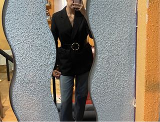 Americana negra elegante