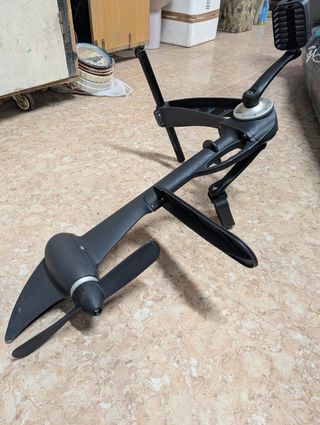 Kayak de pesca a pedales