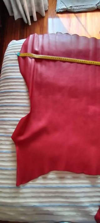 Piel roja para manualidades