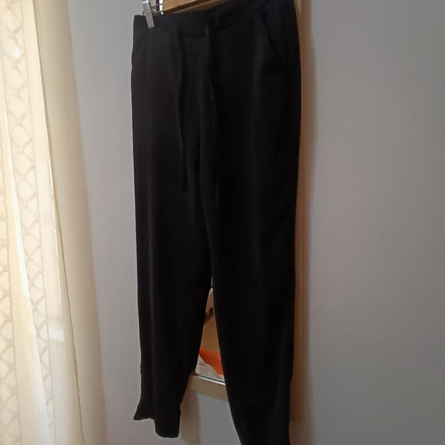 Pantaloni neri donna