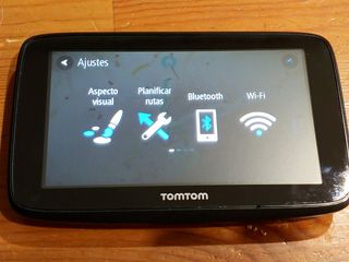 Navegador gps TomTom GO Essential con WIFI