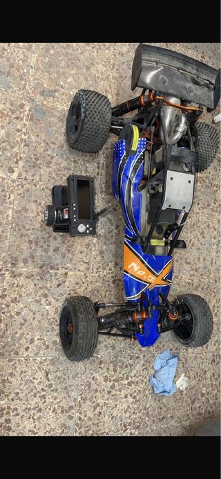 Coche teledirigido gasolina