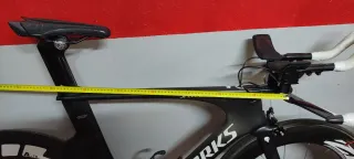 Bicicletta da triathlon Shiv specializzata in cronometrata.