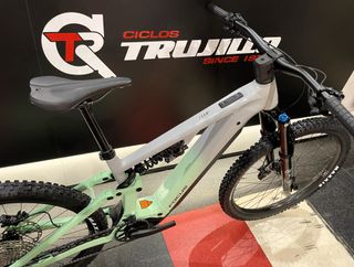 FOCUS SAM2 6.8 800Wh Gris o Verde Todas las Tallas