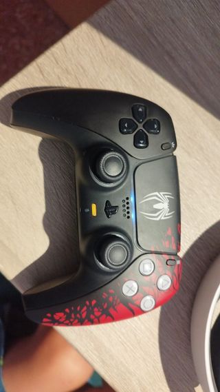 Mando PS5 Spider-Man