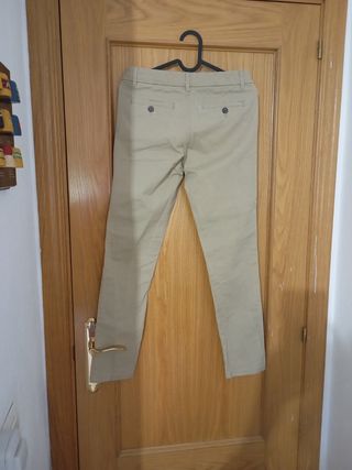 Pantalón beige hombre. kids talla 11-12 152cm