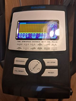 Elíptica Salter Mercury. Volante de 14kg