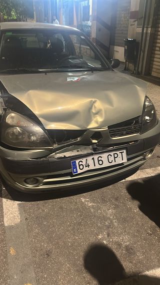 Renault Clio 2004