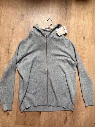 Jersey con capucha gris