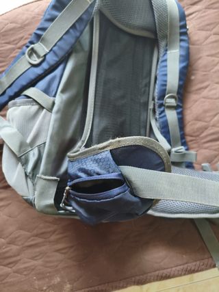 Mochila 40L + Bastones Trekking