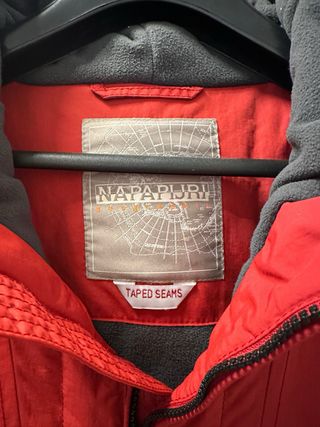Giacca Napapijri rossa