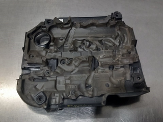 TAPA MOTOR AUDI Q3 (8UG) DFT 04L103954T