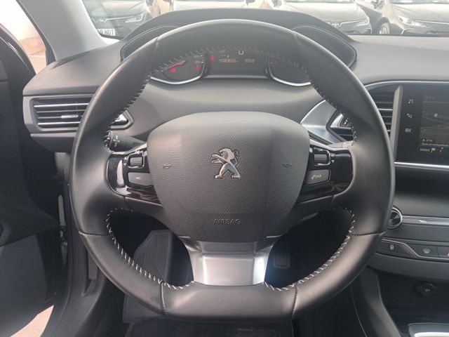 Peugeot 308 2020