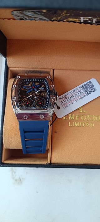 Reloj Emporio Armani Roma. 
Precio negociable
