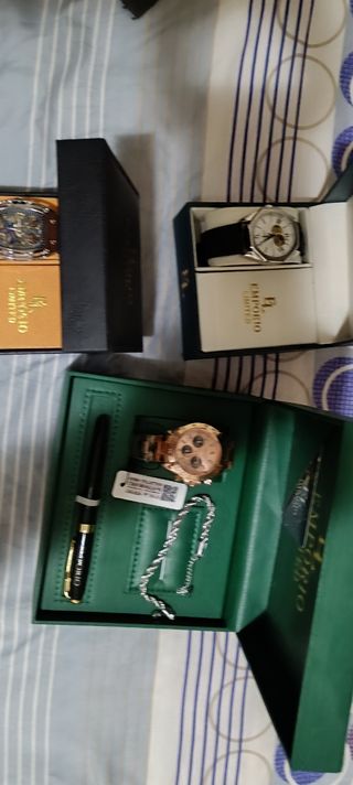 Reloj Emporio Armani Roma. 
Precio negociable
