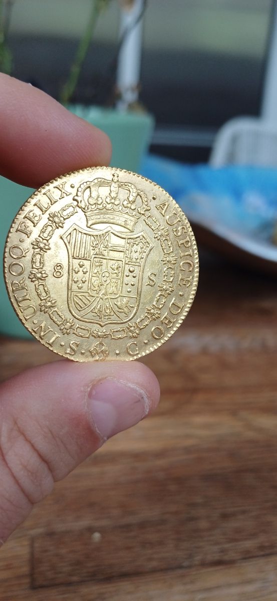 8 Escudos Carlos III 1786