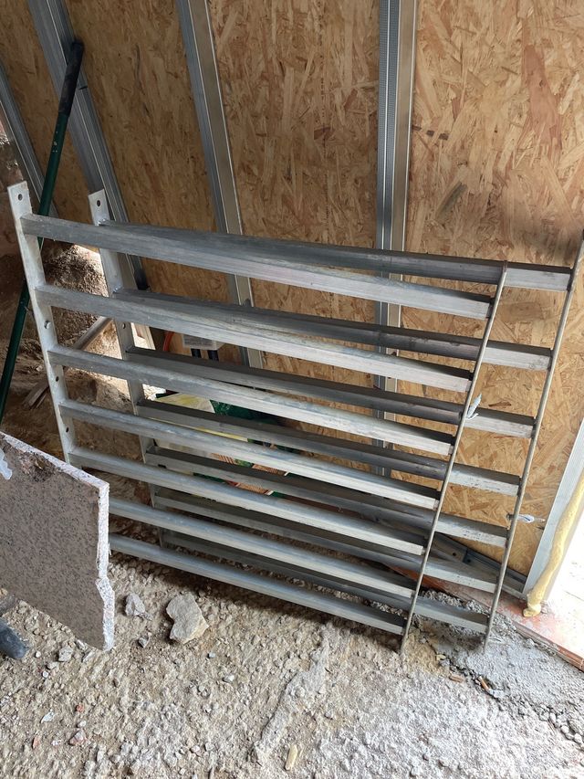 Reja metálica antiokupas - 2 uds