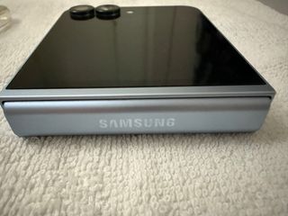 Samsung Galaxy Z Flip 6 AZUL 