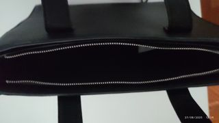 Bolso negro Stradivarius