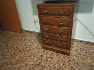 Cómoda 5 cajones madera