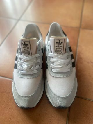 Zapatillas Adidas Niki - Gris/Blanco