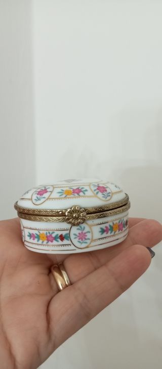 Scatola portapillole vintage