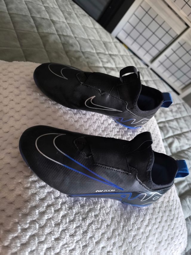 NIKE Jr. Mercurial Vapor 14 Academy TF 36