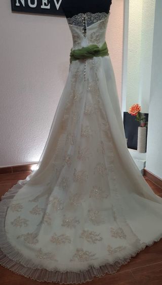 Vestido novia, talla 44.