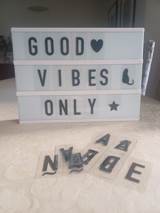 Caja de luz LED Ale-Hop