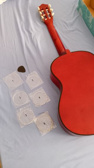 Guitarra clásica niño 92cm - Pequebanda