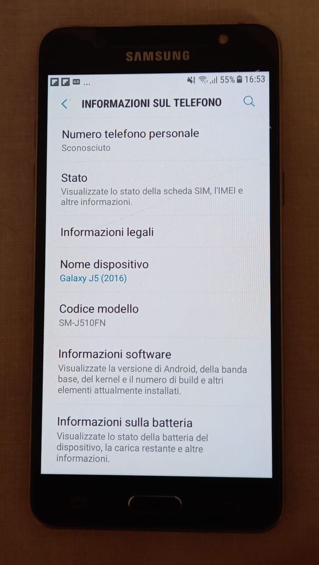 Samsung Smartphone J5 (2016) Nero