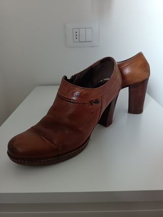 Stivaletti Nero Giardini Marrone