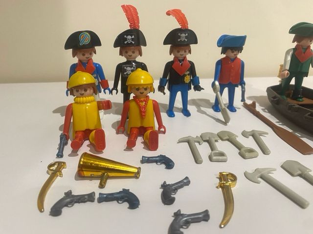 Playmobil Piratas - 8 Figuras