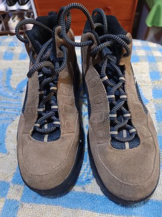 Botas trekking marrones
