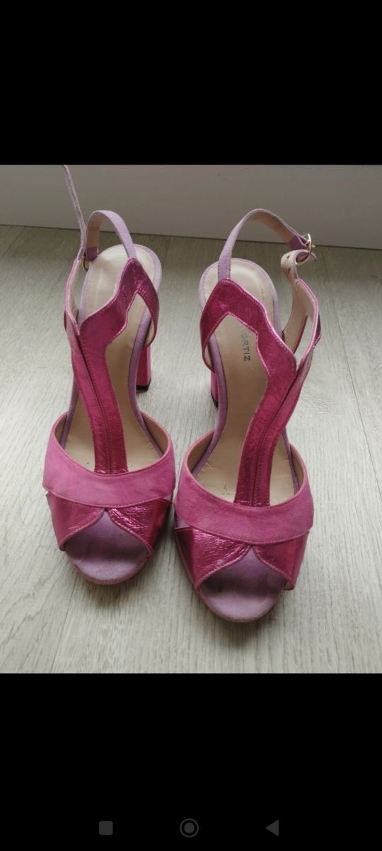 Sandalias tacón rosa fiesta