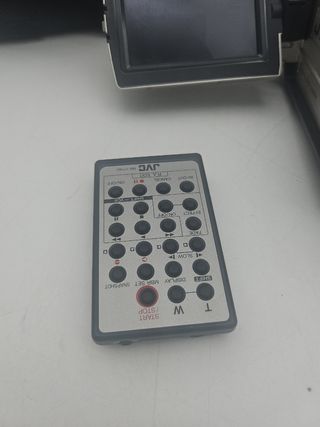 Videocámara JVC MiniDV - Plata